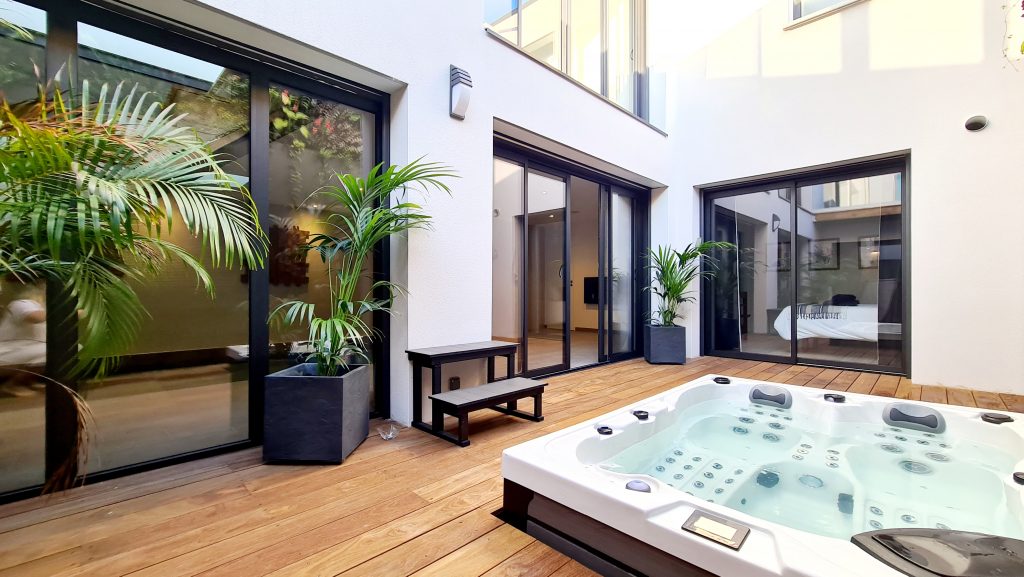 Jacuzzi 3 places
