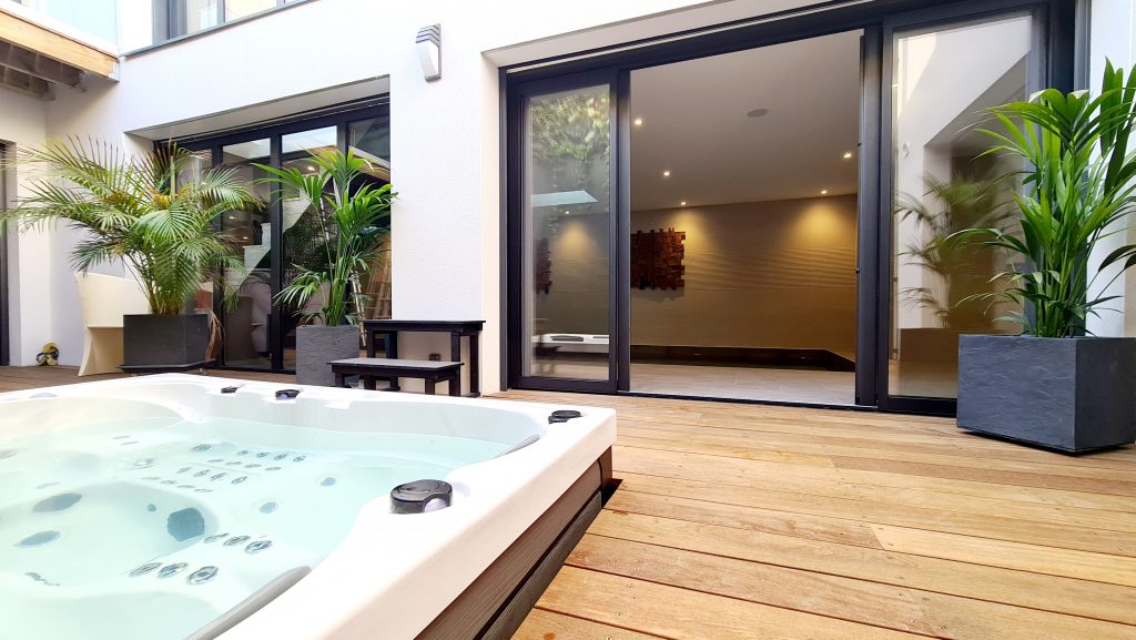 Jacuzzi 3 places
